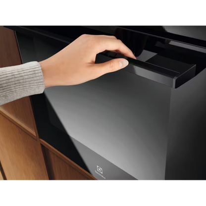 Electrolux ugradbena pećnica rerna LOF3H10K