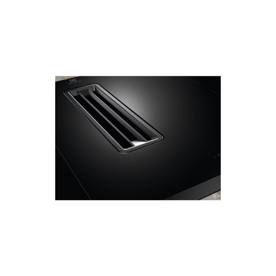 Electrolux ugradbena indukcijska ploča sa integrisanom napom KCC83443